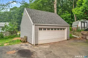 599 Laurel St, East Haven, CT 06512 - Photo 34
