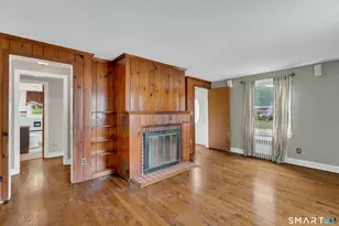 599 Laurel St, East Haven, CT 06512 - Photo 16