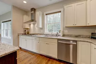 33 Hunters Ln, Southington, CT 06479 - Photo 10