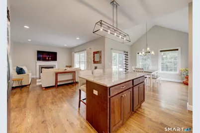 33 Hunters Lane, Southington, CT 06479 - Photo 8