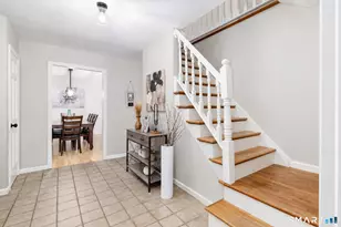 11 Cobblers Mill Rd, Newtown, CT 06482 - Photo 18