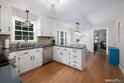 11 Cobblers Mill Road, Newtown, CT 06482 - Photo 12