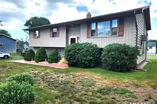 24 Morningside Ave, Meriden, CT 06450 - Photo 1