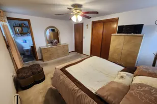 24 Morningside Ave, Meriden, CT 06450 - Photo 10