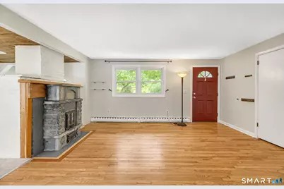 165 Colchester Avenue, East Hampton, CT 06424 - Photo 2