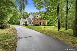 17 Eska Dr, Ledyard, CT 06339 - Photo 4