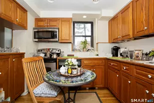 15 Lafayette Ct, Greenwich, CT 06830 - Photo 6
