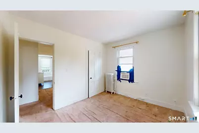 8 Chestnut Street, Windsor Locks, CT 06096 - Photo 18