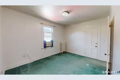 8 Chestnut Street, Windsor Locks, CT 06096 - Photo 22