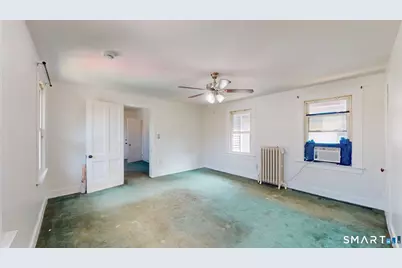 8 Chestnut Street, Windsor Locks, CT 06096 - Photo 24