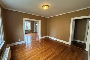 94-96 Thomaston St, Hartford, CT 06112 - Photo 8