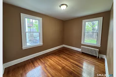94-96 Thomaston Street, Hartford, CT 06112 - Photo 6