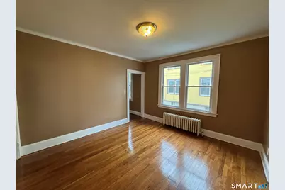94-96 Thomaston Street, Hartford, CT 06112 - Photo 10
