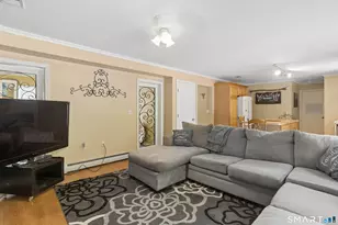 32 Fairfield Ln, Bloomfield, CT 06002 - Photo 12