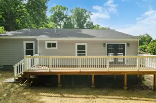 540 Berkshire Rd, Southbury, CT 06488 - Photo 8