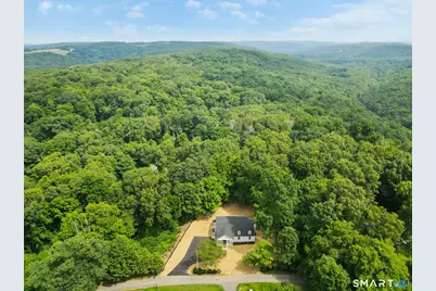 540 Berkshire Road, Southbury, CT 06488 - Photo 4