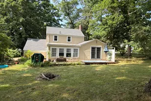 360 Griswold St, Glastonbury, CT 06033 - Photo 2