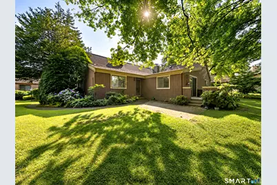 383 Sequoia Lane #B, Stratford, CT 06614 - Photo 4