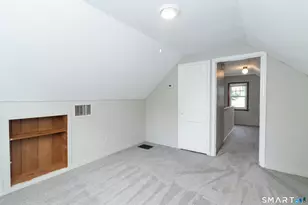 33 Clearview Ave, East Haven, CT 06512 - Photo 18
