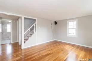 33 Clearview Ave, East Haven, CT 06512 - Photo 10