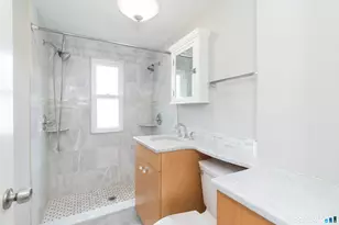 33 Clearview Ave, East Haven, CT 06512 - Photo 8
