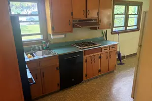 49 Rock Pasture Rd, Branford, CT 06405 - Photo 18