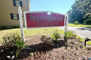 24 Brookside Village, Enfield, CT 06082 - Photo 18