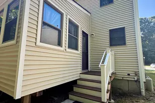24 Brookside Village, Enfield, CT 06082 - Photo 2
