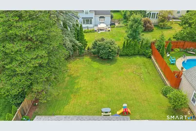 85 Louvain Street, Fairfield, CT 06825 - Photo 34