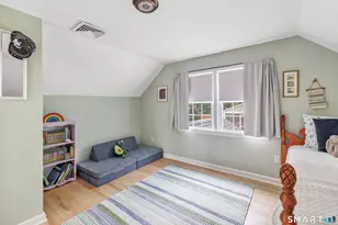 85 Louvain St, Fairfield, CT 06825 - Photo 24