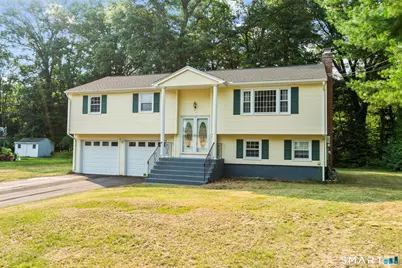 14 Briar Lane, Bloomfield, CT 06002 - Photo 2