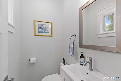 653 Forest Road, West Haven, CT 06516 - Photo 6