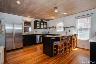 26 Bonner St, Hartford, CT 06106 - Photo 10