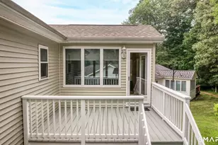3 Indian Hill Rd, Montville, CT 06382 - Photo 12
