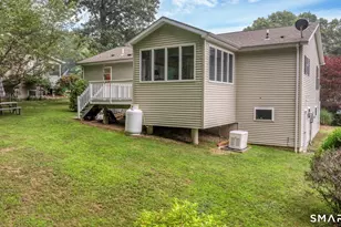 3 Indian Hill Rd, Montville, CT 06382 - Photo 8