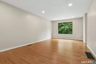 210 Treadwell St, Hamden, CT 06517 - Photo 6