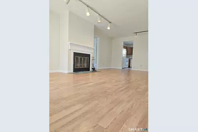 1400 Hartford Turnpike #27, North Haven, CT 06473 - Photo 8