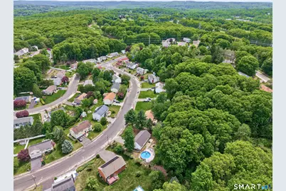 58 Oak Hollow Drive, Waterbury, CT 06708 - Photo 26