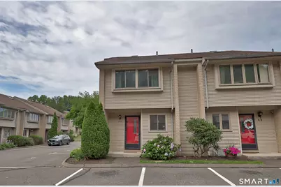 827 Oronoke Road #4-1, Waterbury, CT 06708 - Photo 2
