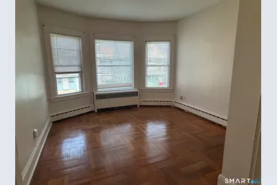 631 Colorado Avenue, Bridgeport, CT 06605 - Photo 6