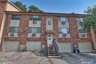 31 Kay Ln, Waterbury, CT 06708 - Photo 16