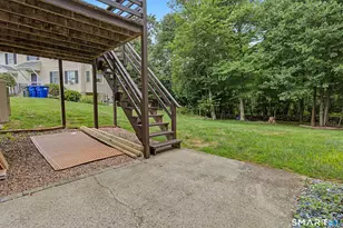 2 Castle Meadow Dr, Stonington, CT 06379 - Photo 26