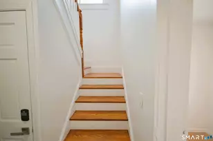70 Lincoln Ave, Stamford, CT 06902 - Photo 20