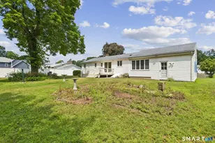19 Palmer Rd, North Haven, CT 06473 - Photo 26