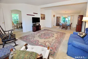 13 Laurel Cir, East Windsor, CT 06088 - Photo 6