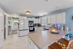 67 Katherine Ave, Killingly, CT 06239 - Photo 8