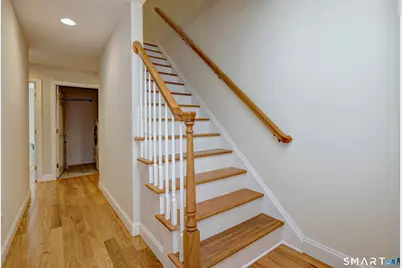 32 Grant Street, Milford, CT 06460 - Photo 28