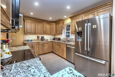 43 Prairie Avenue, Derby, CT 06418 - Photo 16