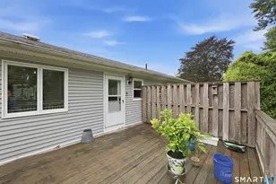 36 Lester St, New London, CT 06320 - Photo 34