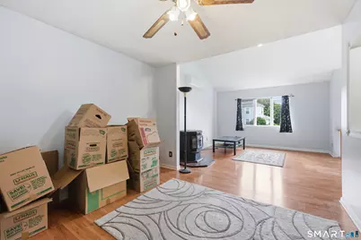 36 Lester Street, New London, CT 06320 - Photo 8